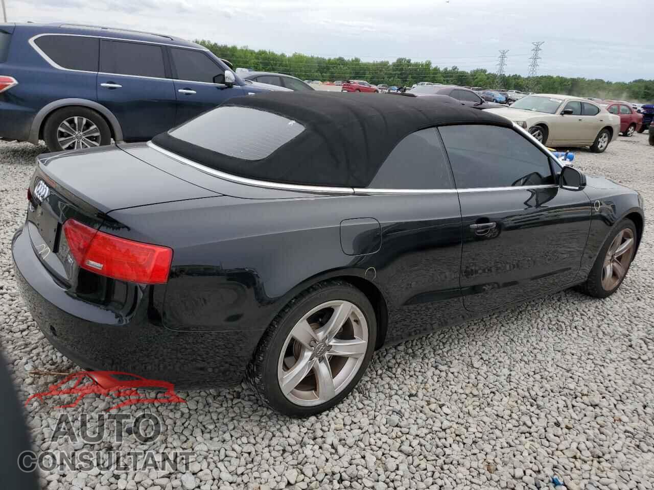 AUDI A5 2013 - WAUJFAFH4DN017895