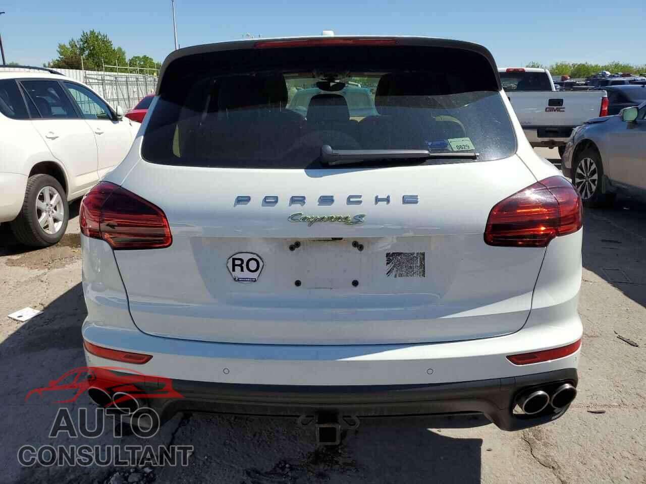 PORSCHE CAYENNE 2017 - WP1AE2A28HLA68279