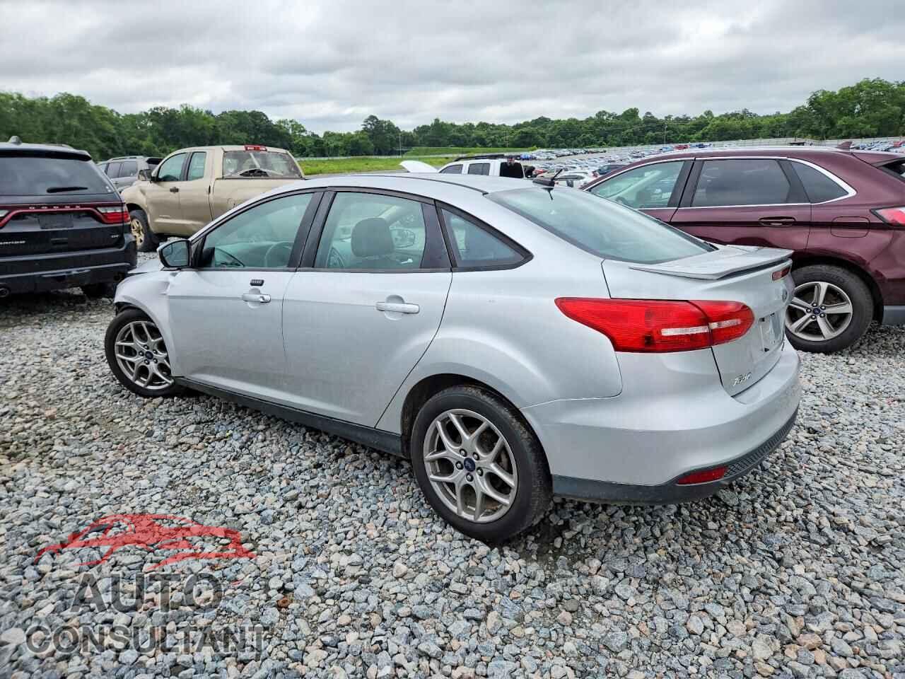 FORD FOCUS 2015 - 1FADP3F20FL356484