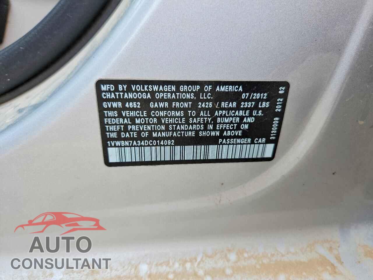VOLKSWAGEN PASSAT 2013 - 1VWBN7A34DC014092