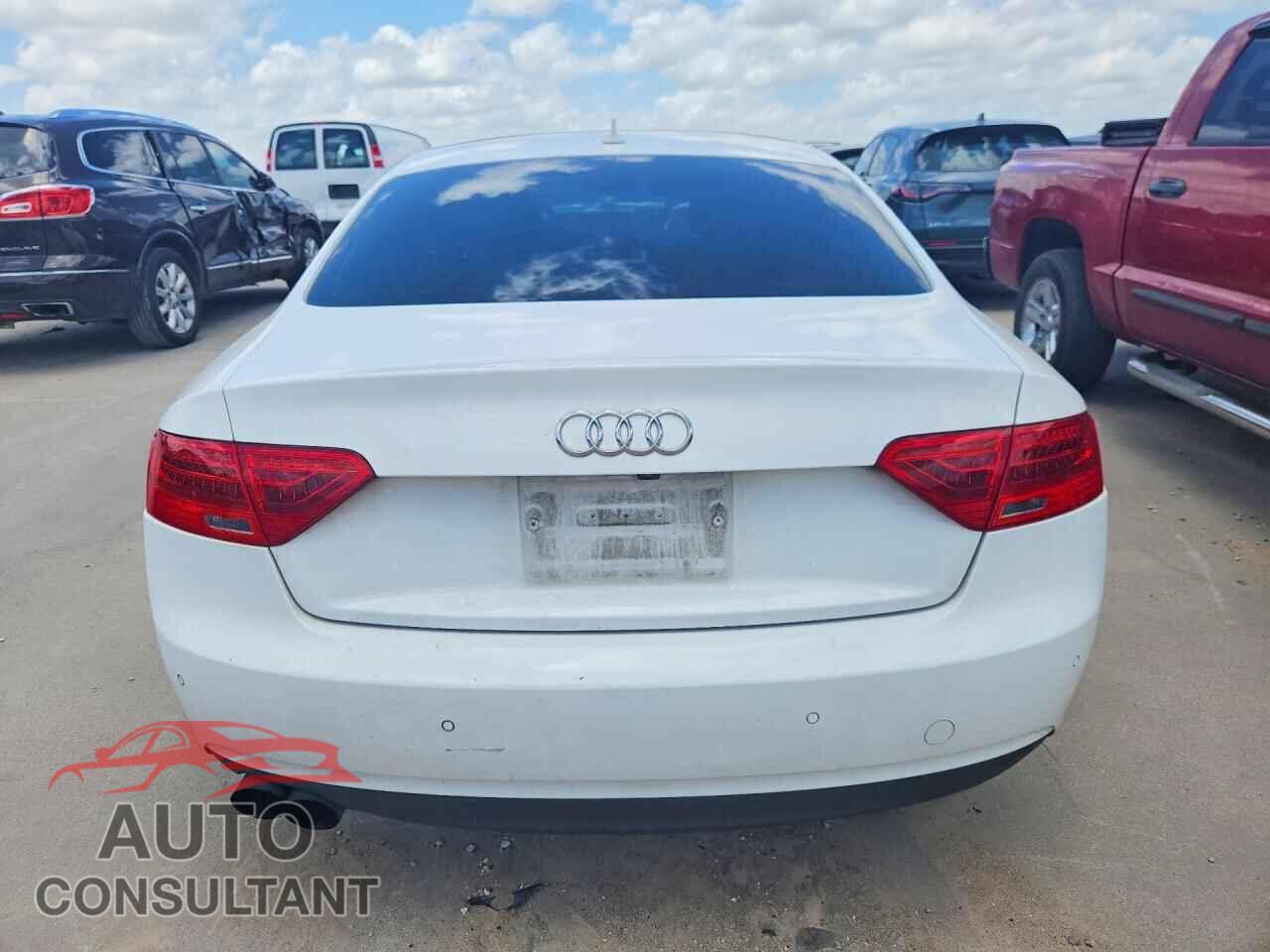 AUDI A5 2013 - WAULFAFR1DA001064