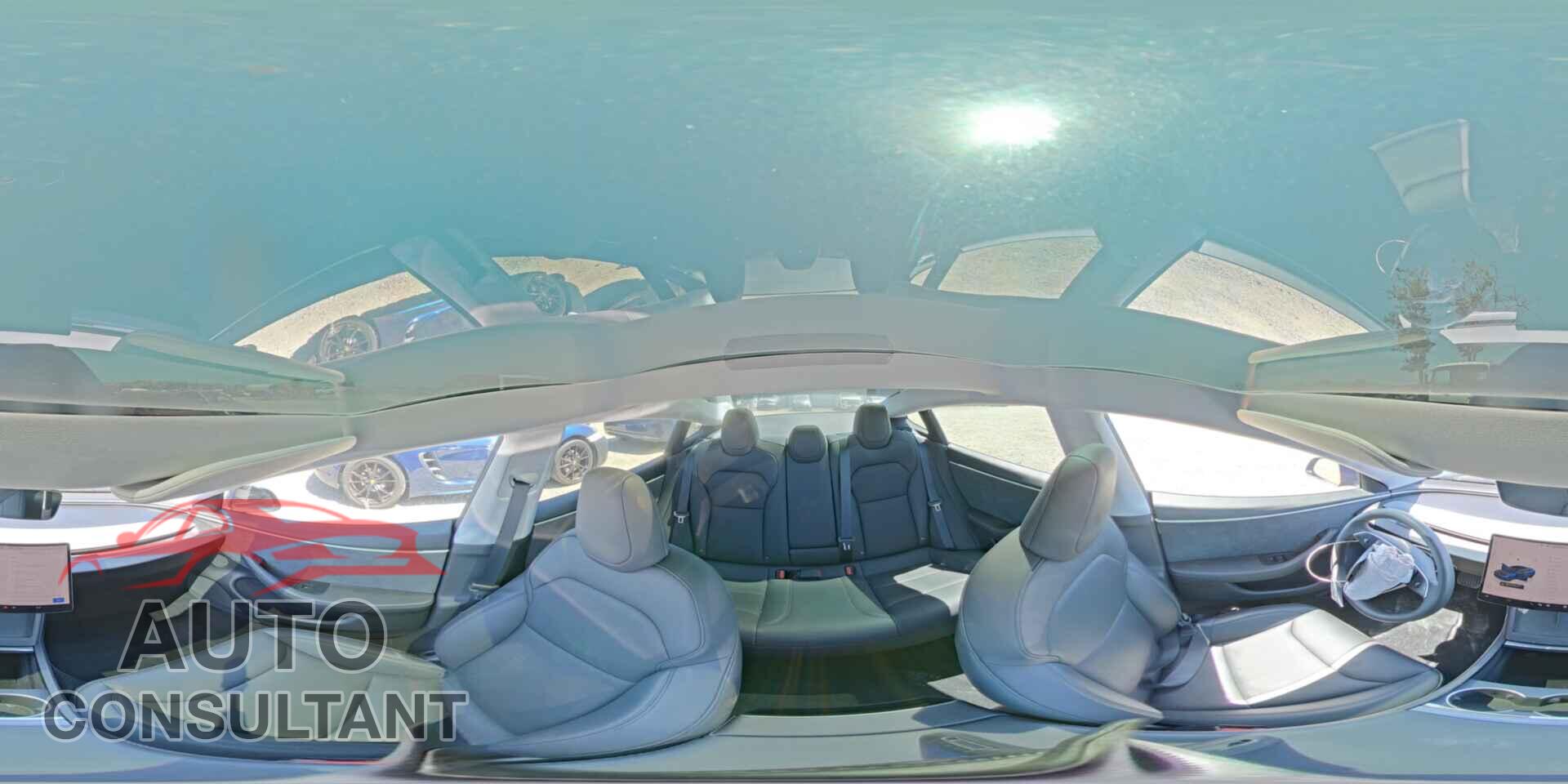 TESLA MODEL 3 2025 - 5YJ3E1EB2SF929786
