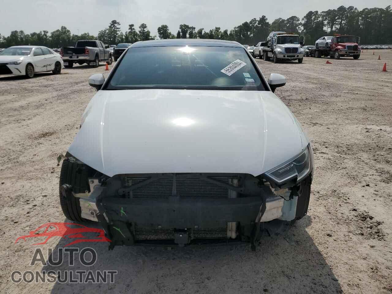 AUDI A3 2017 - WAUAUGFF3H1054022