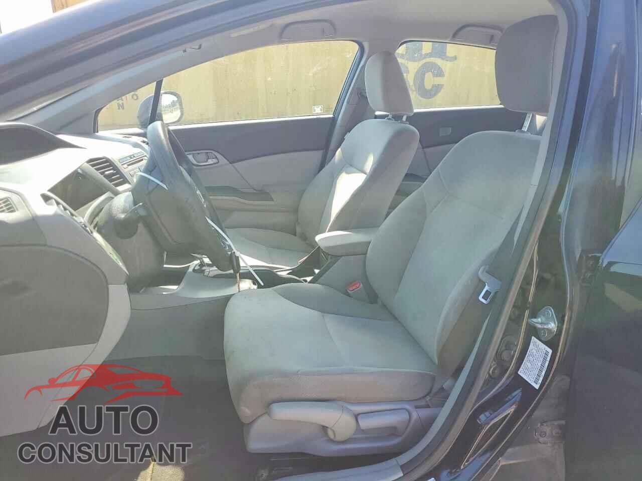 HONDA CIVIC 2012 - 2HGFB2F51CH583375