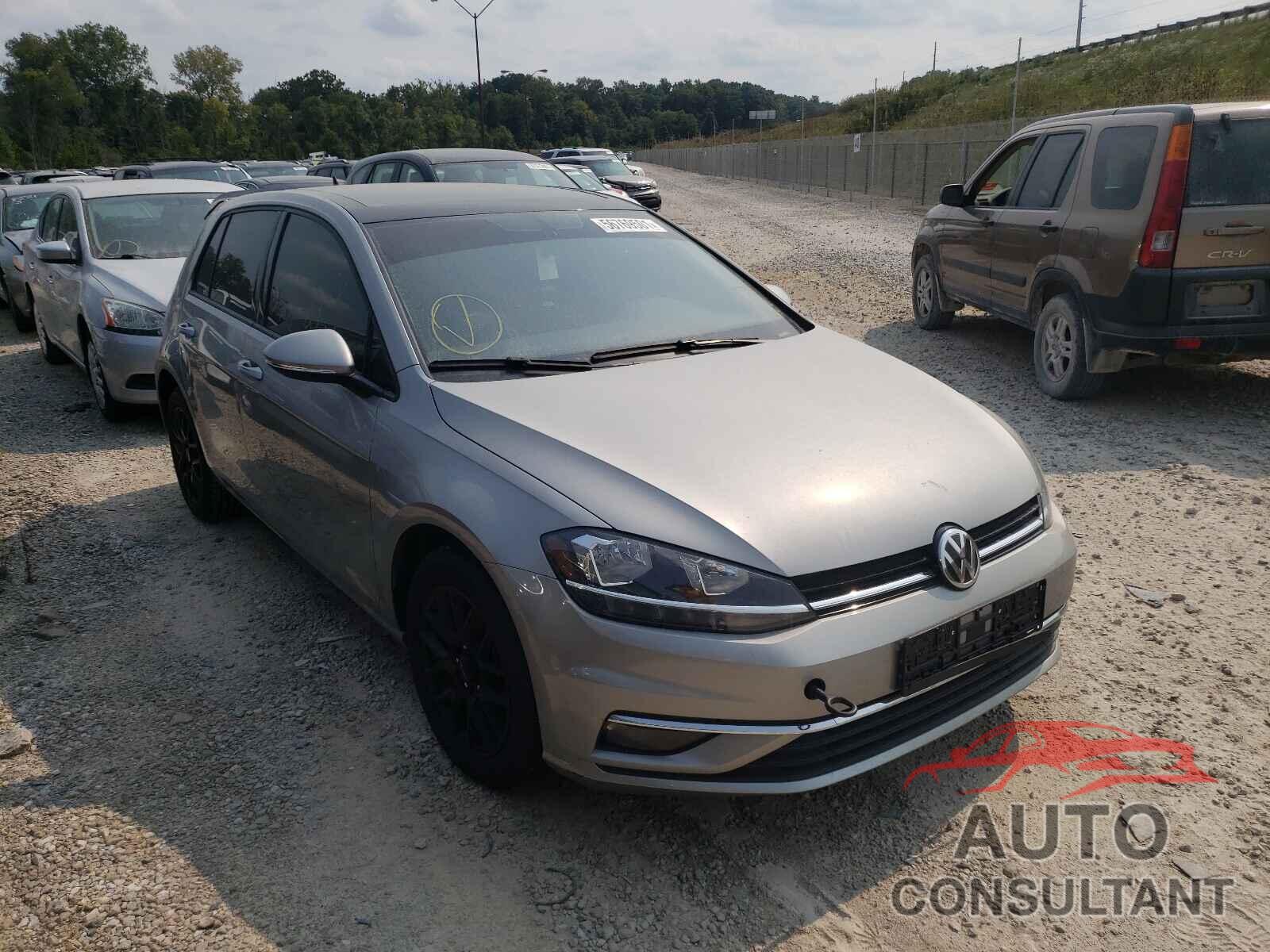 VOLKSWAGEN GOLF 2018 - 3VWG17AU1JM263227