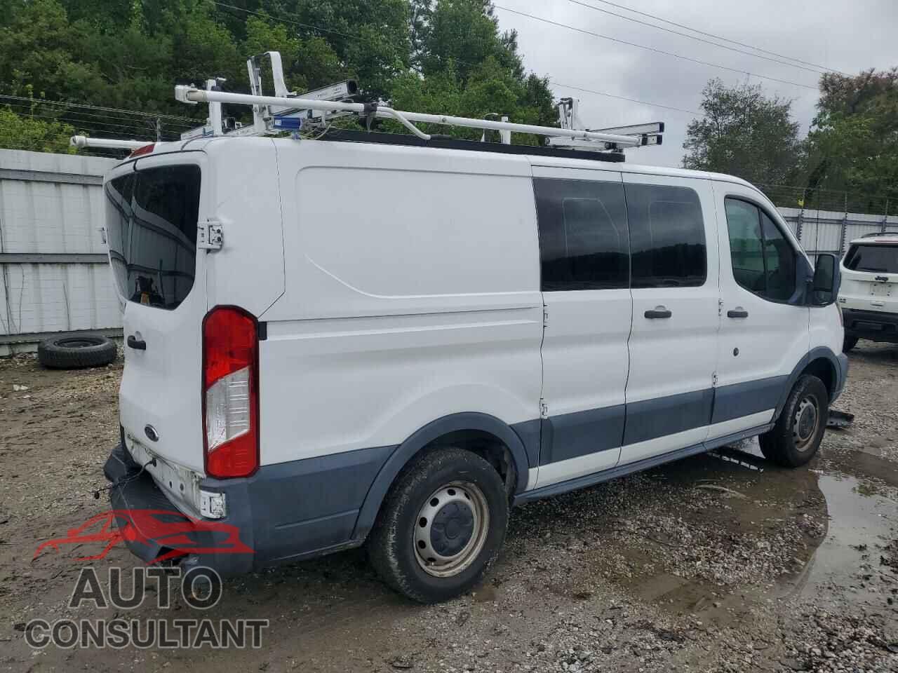 FORD TRANSIT 2017 - 1FTYR1ZM2HKB03425