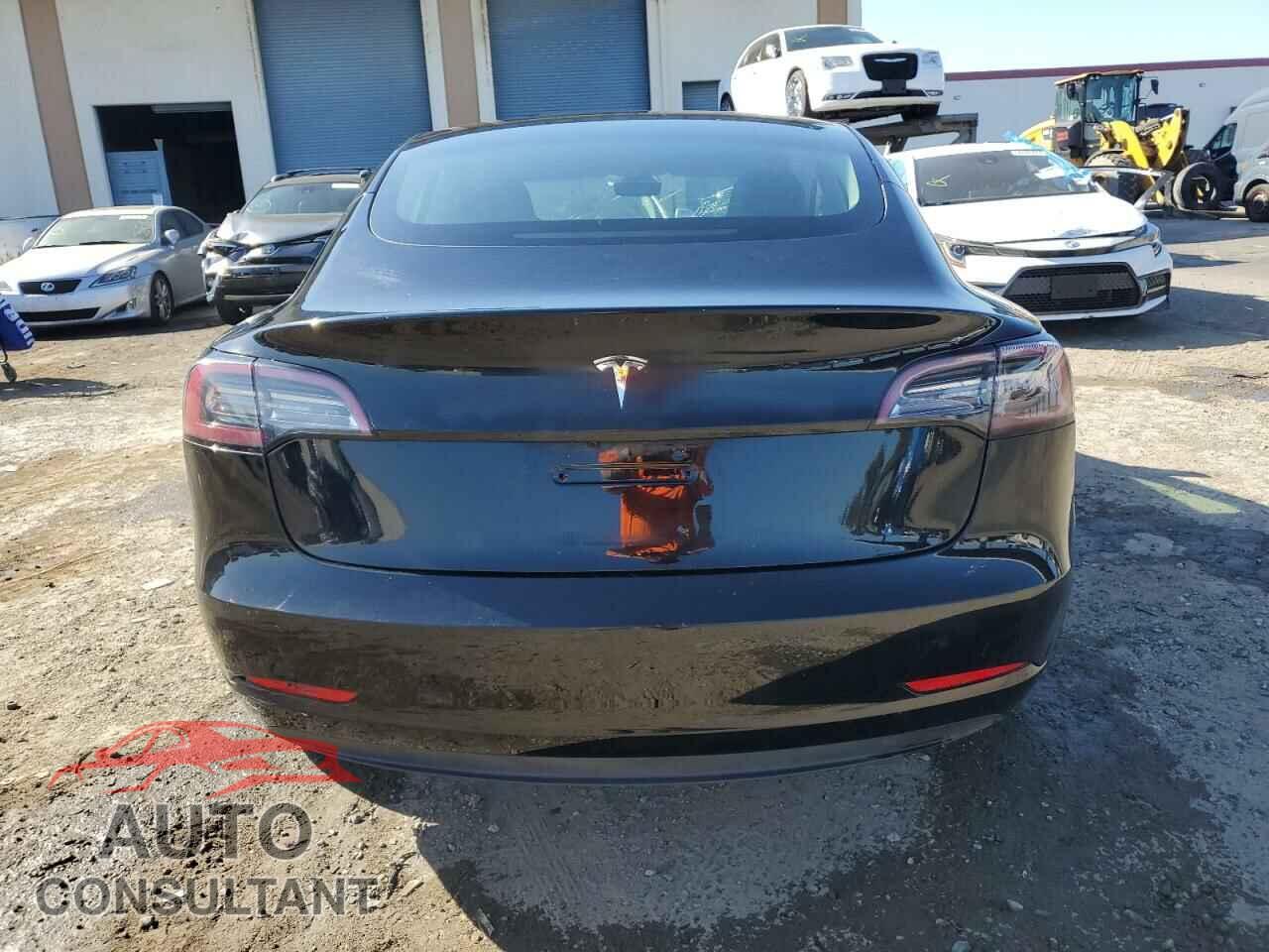 TESLA MODEL 3 2023 - 5YJ3E1EA7PF456675