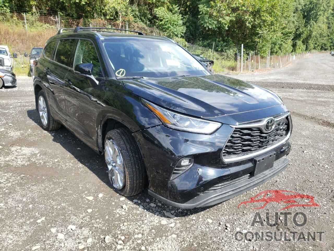 TOYOTA HIGHLANDER 2021 - 5TDDZRBH0MS555810