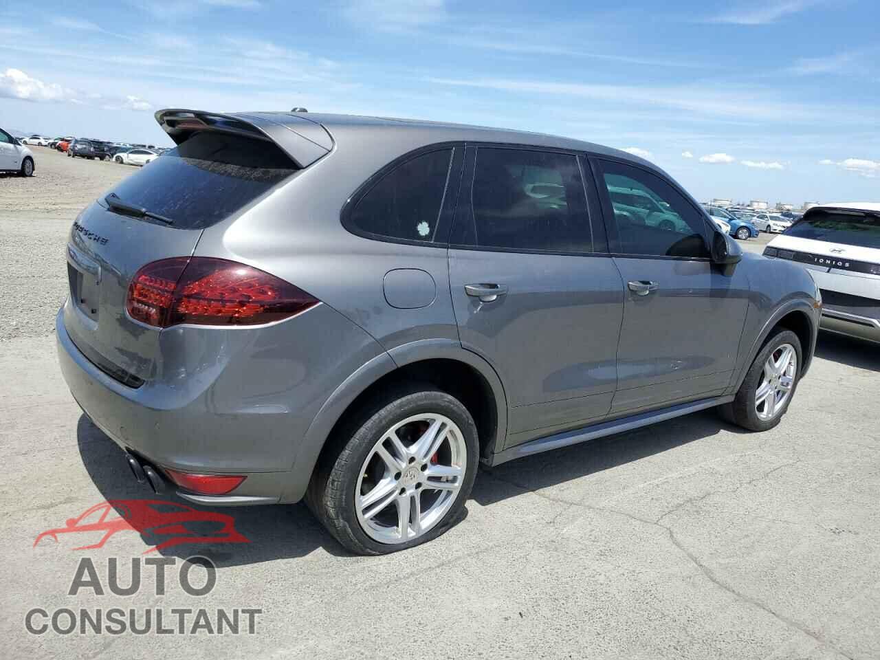 PORSCHE CAYENNE 2013 - WP1AD2A27DLA75169