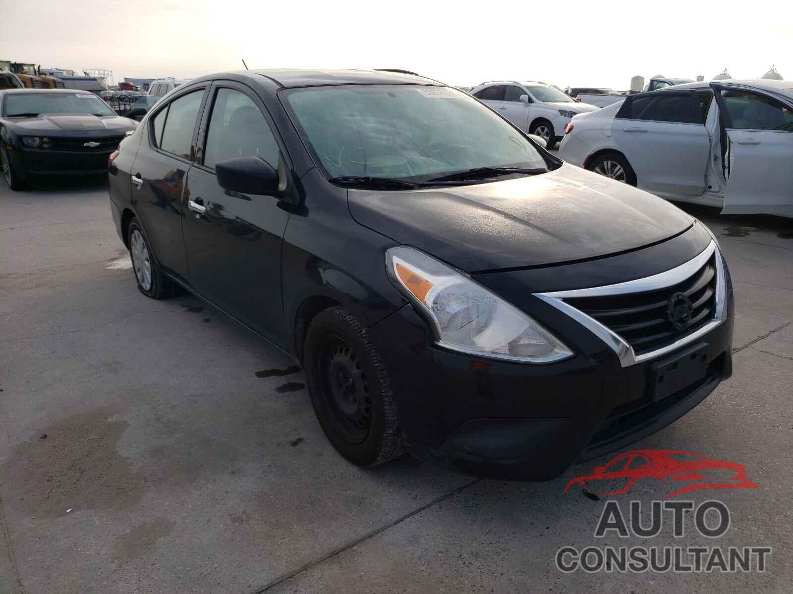 NISSAN VERSA 2017 - 3N1CN7AP0HL828764