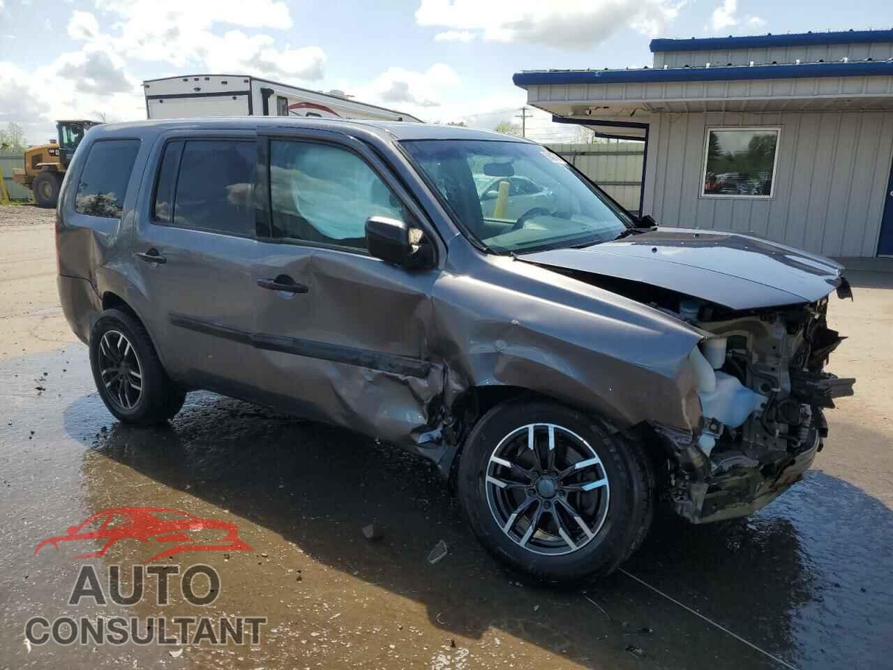HONDA PILOT 2015 - 5FNYF4H2XFB010754