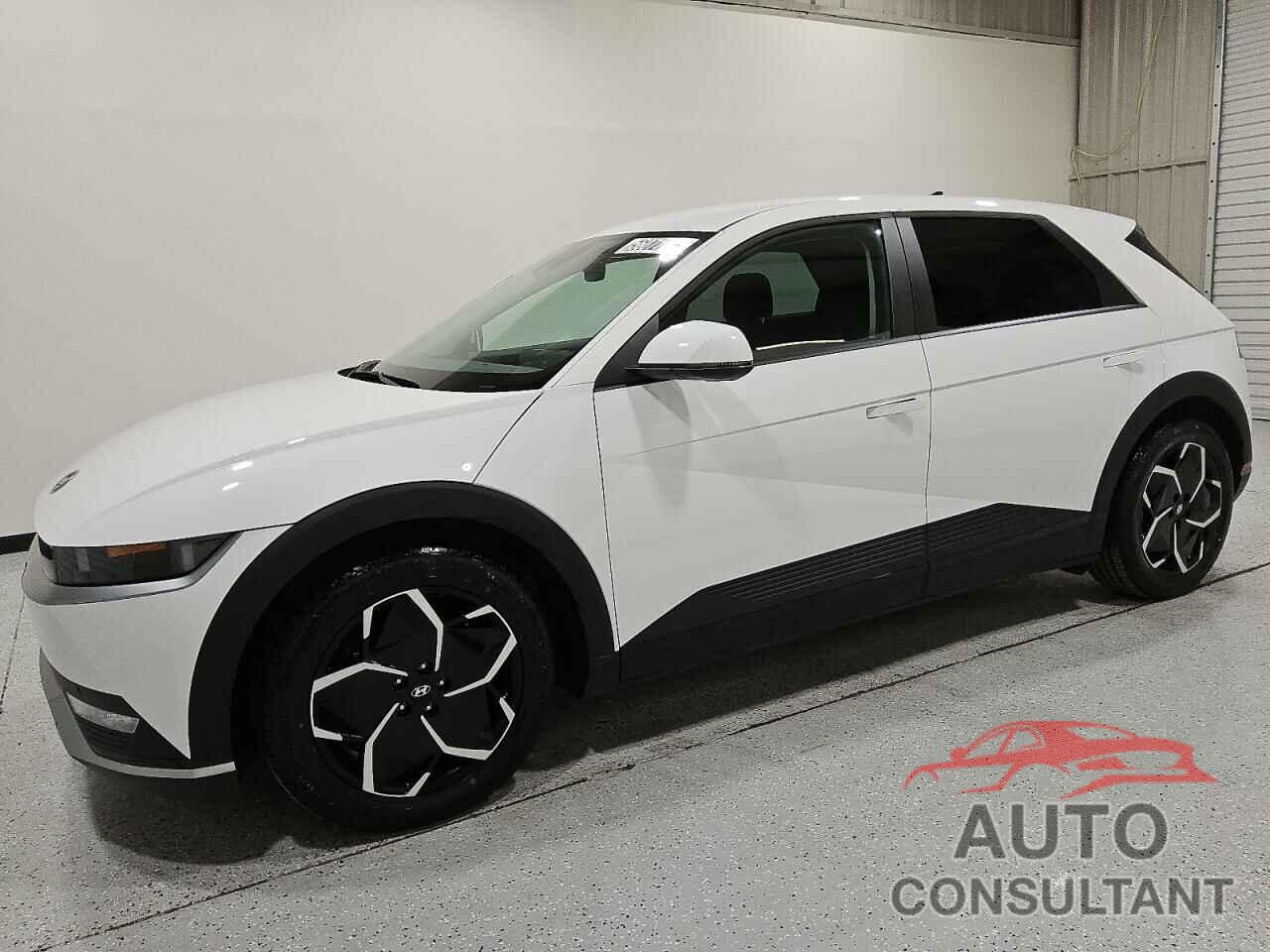 HYUNDAI IONIQ 2024 - KM8KNDDF7RU270568