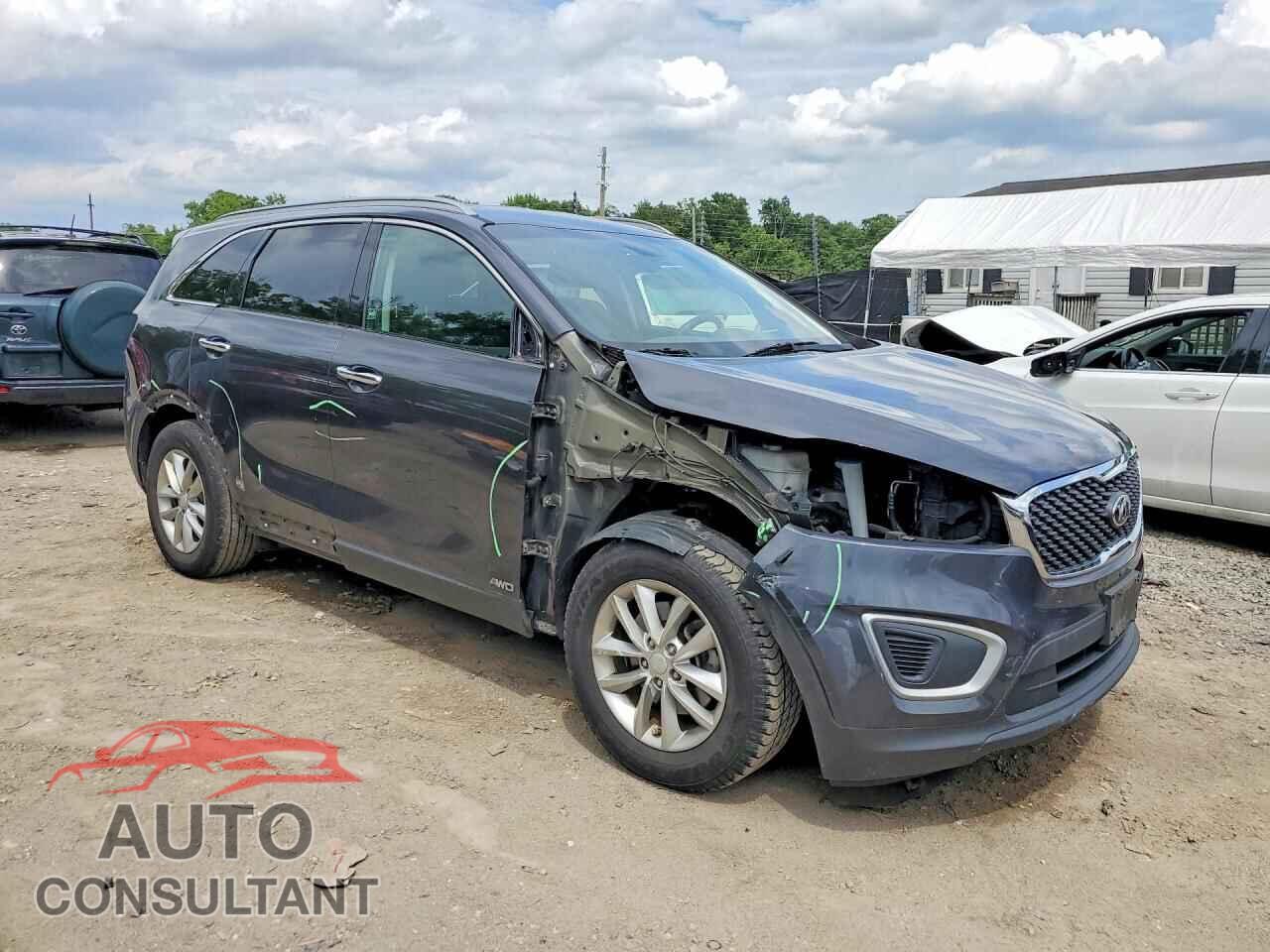 KIA SORENTO 2018 - 5XYPGDA35JG416177