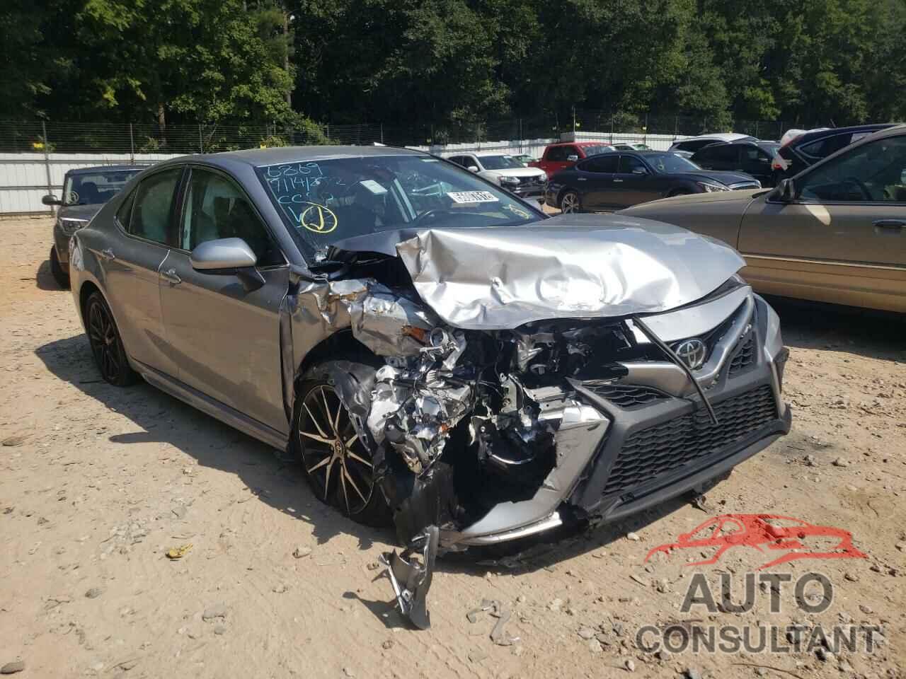 TOYOTA CAMRY 2021 - 4T1G11AK6MU456869