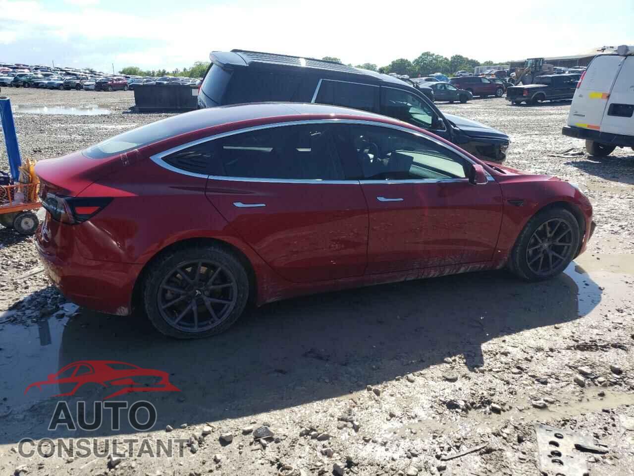 TESLA MODEL 3 2018 - 5YJ3E1EBXJF073376