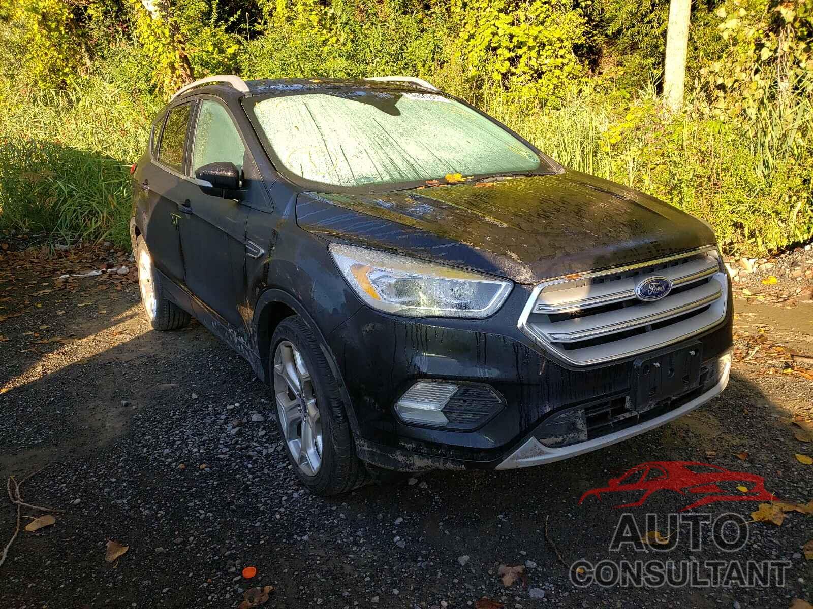 FORD ESCAPE 2019 - 1FMCU9J95KUC37125