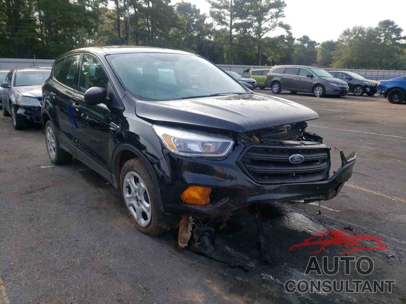 FORD FOCUS 2017 - 1FMCU0F76HUC07417
