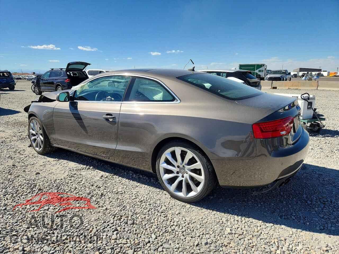 AUDI A5 2014 - WAULFAFR7EA021577