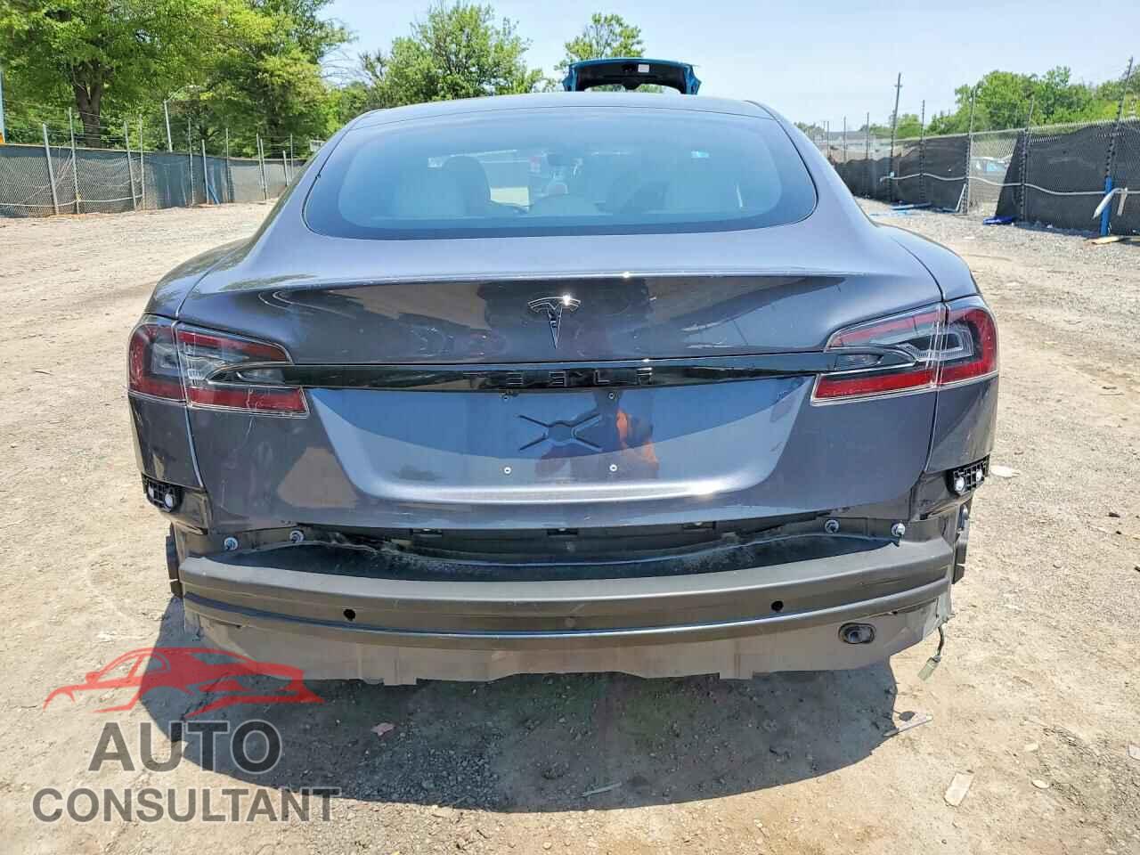 TESLA MODEL S 2021 - 5YJSA1E59MF441472
