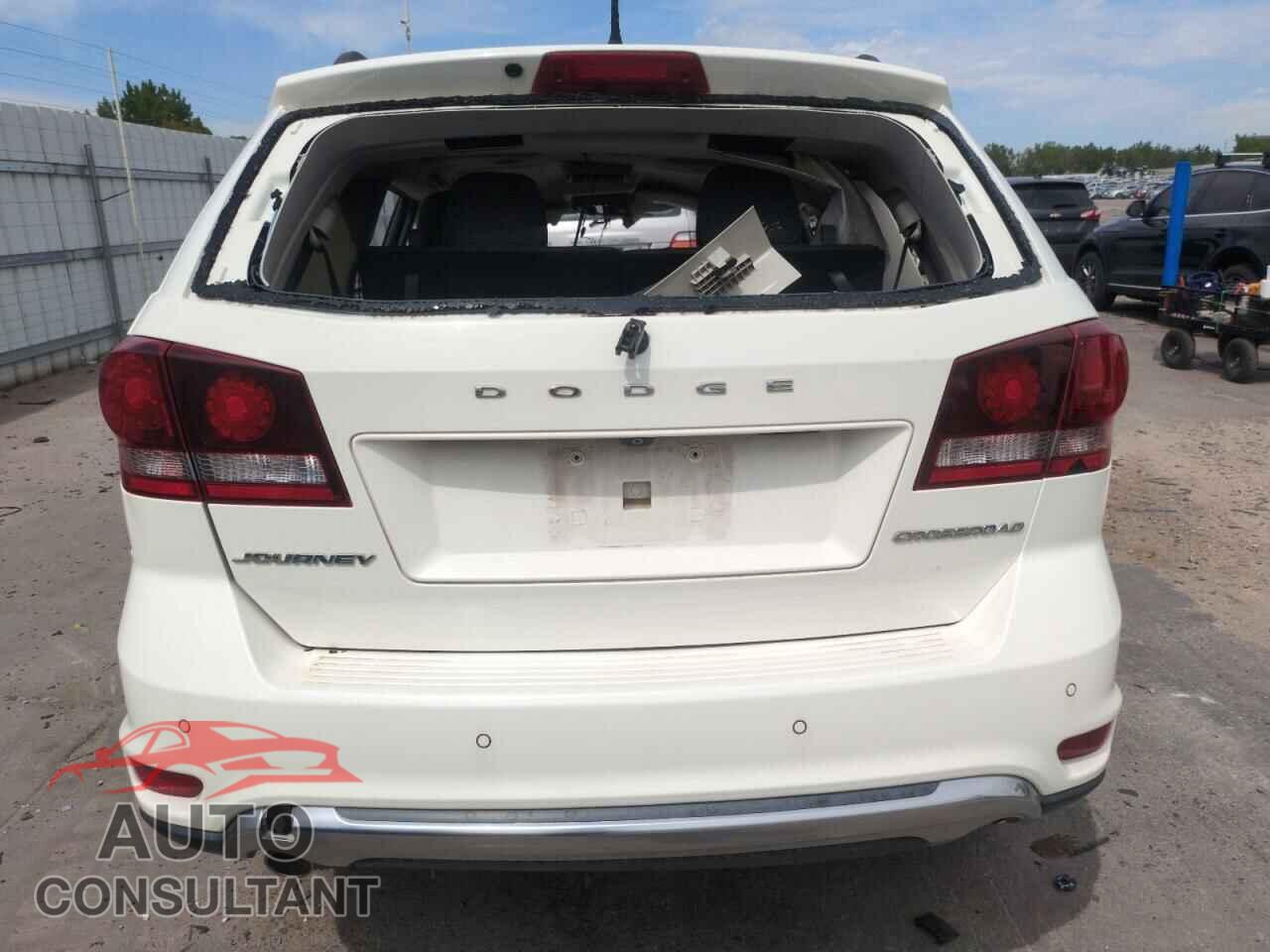 DODGE JOURNEY 2015 - 3C4PDCGG9FT735112