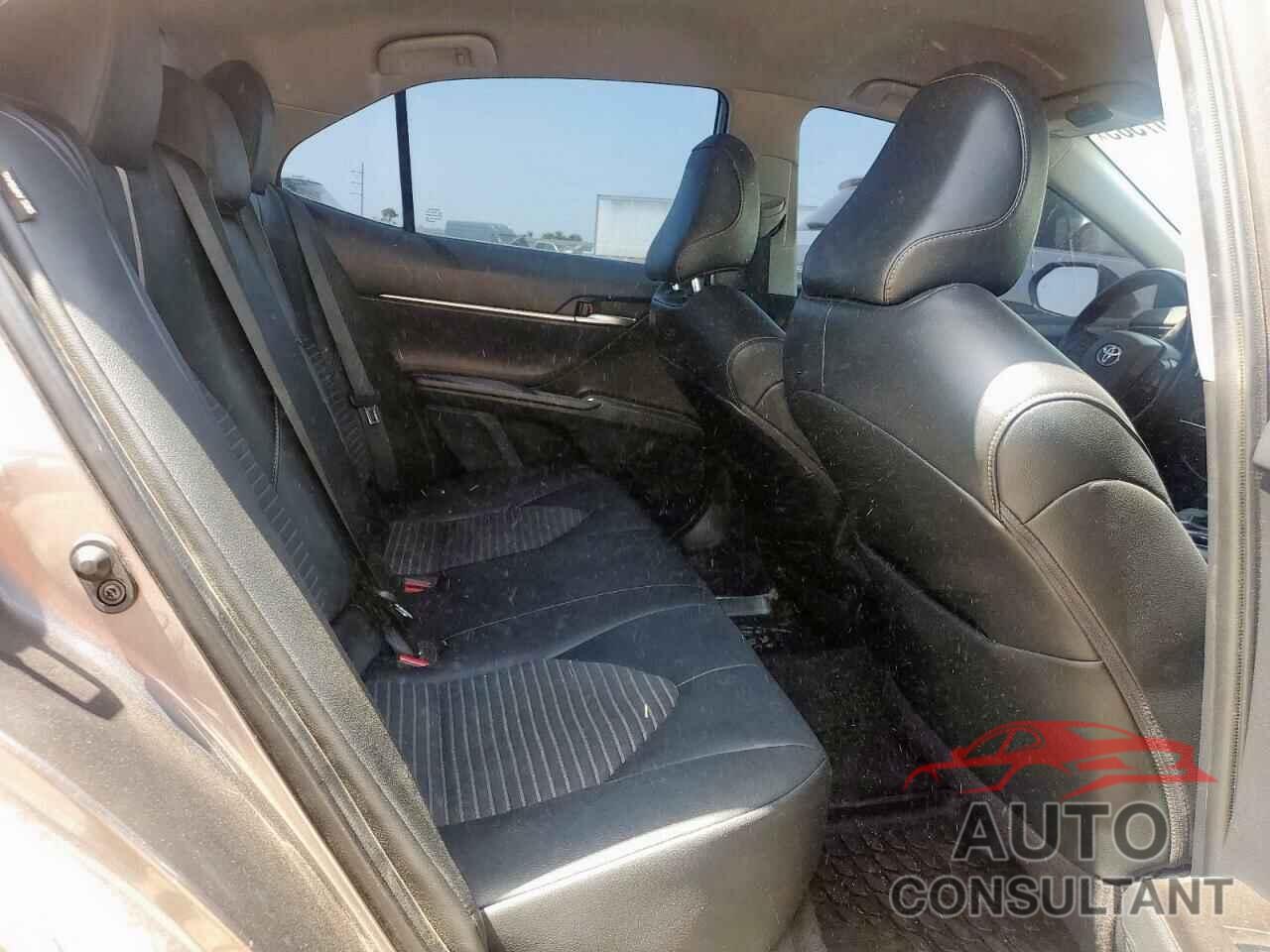 TOYOTA CAMRY 2021 - 4T1G11BKXMU034120
