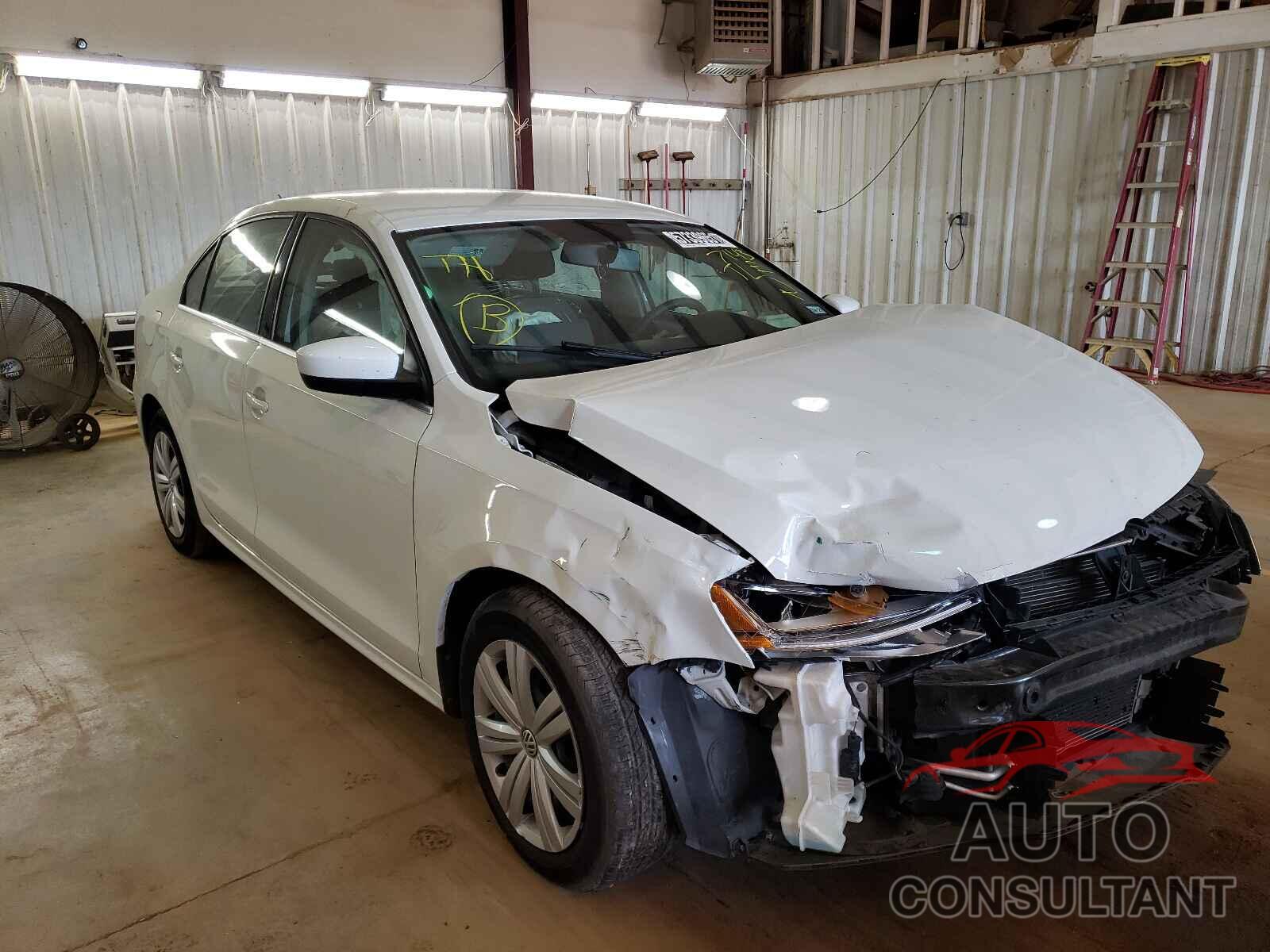 VOLKSWAGEN JETTA 2017 - 3VW2B7AJ0HM277143