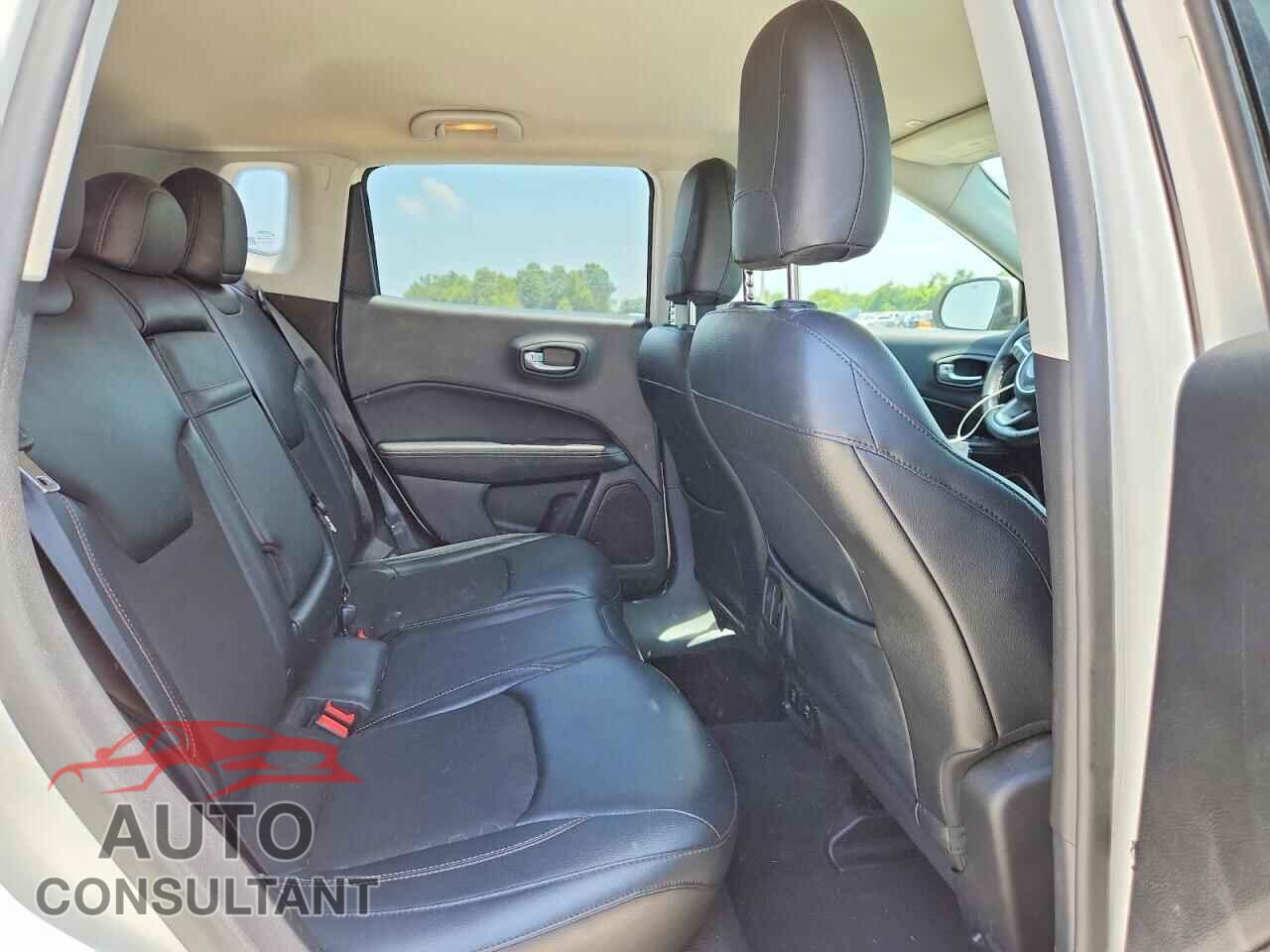 JEEP COMPASS 2017 - 3C4NJCBB2HT624920