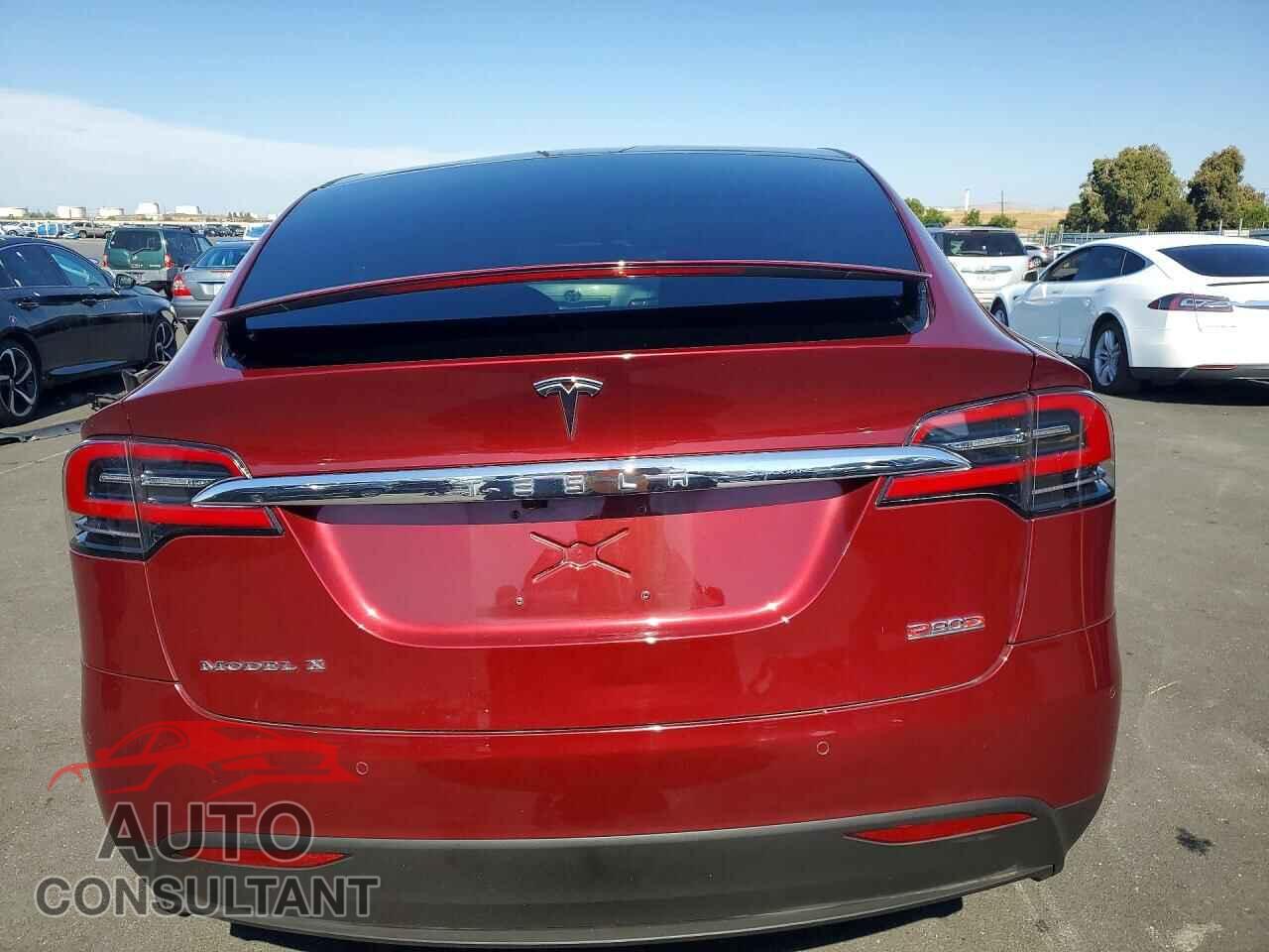 TESLA MODEL X 2016 - 5YJXCBE46GFS00289
