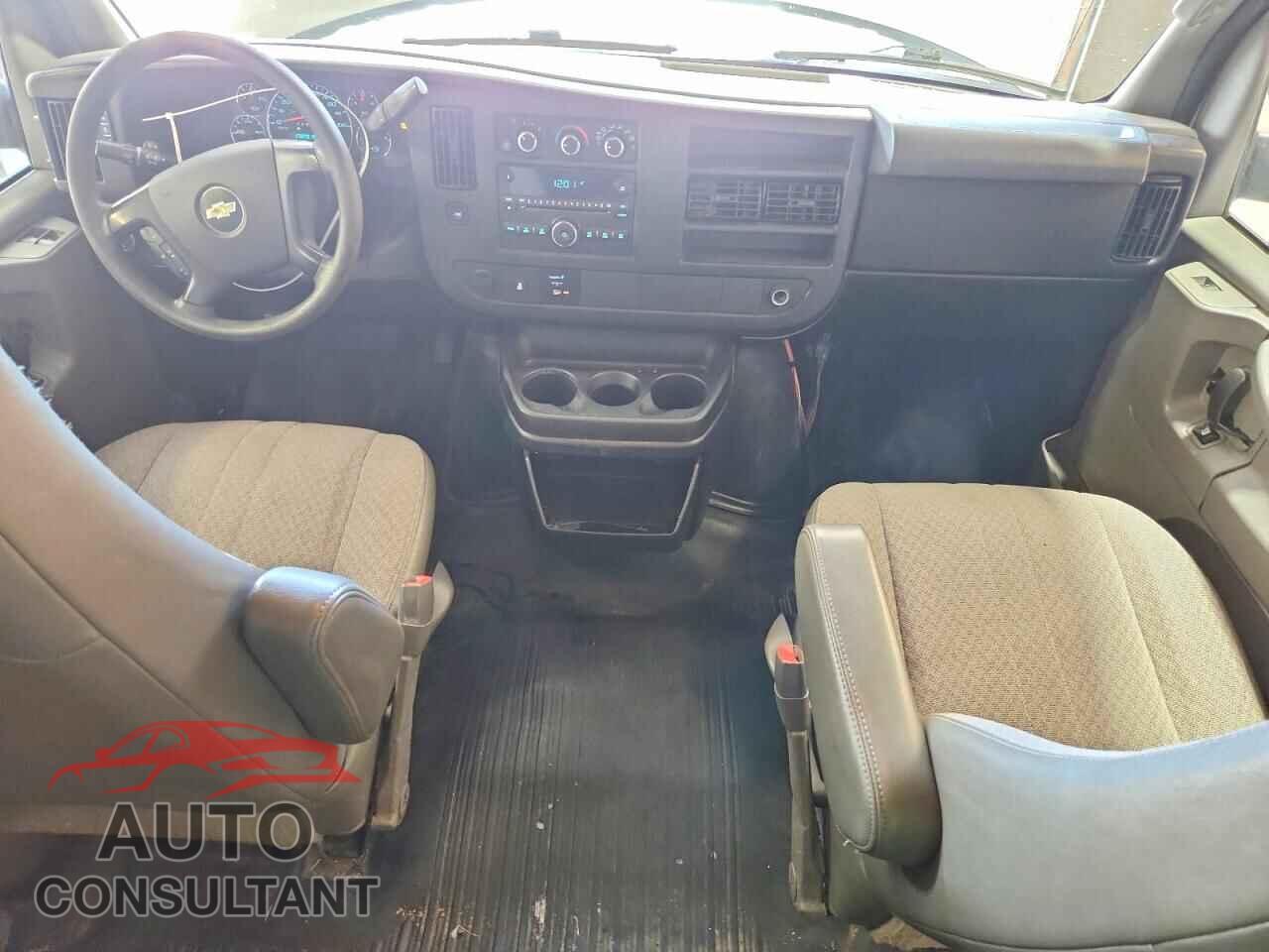 CHEVROLET EXPRESS 2014 - 1GAWGPFA8E1193846