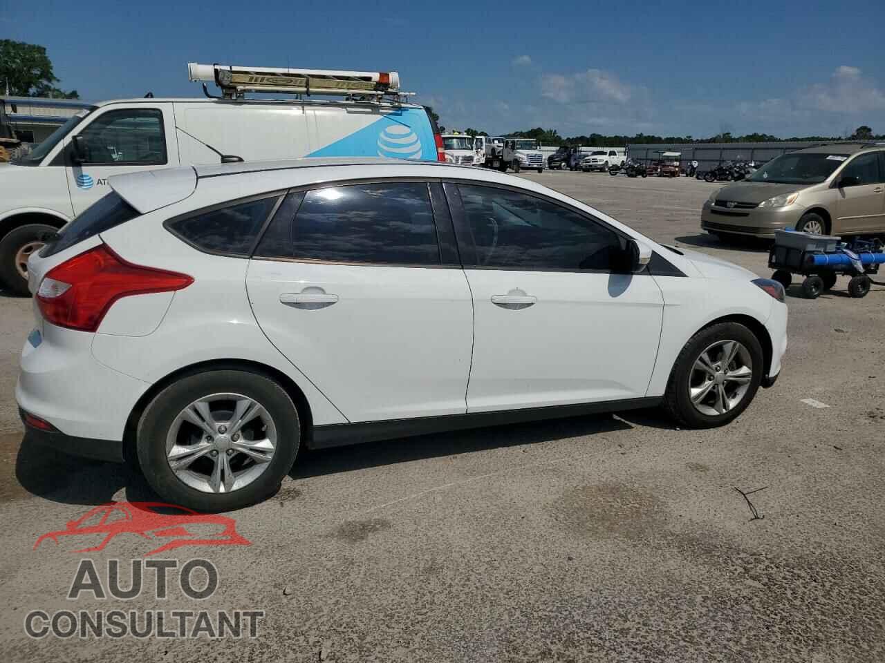 FORD FOCUS 2013 - 1FADP3K26DL178230