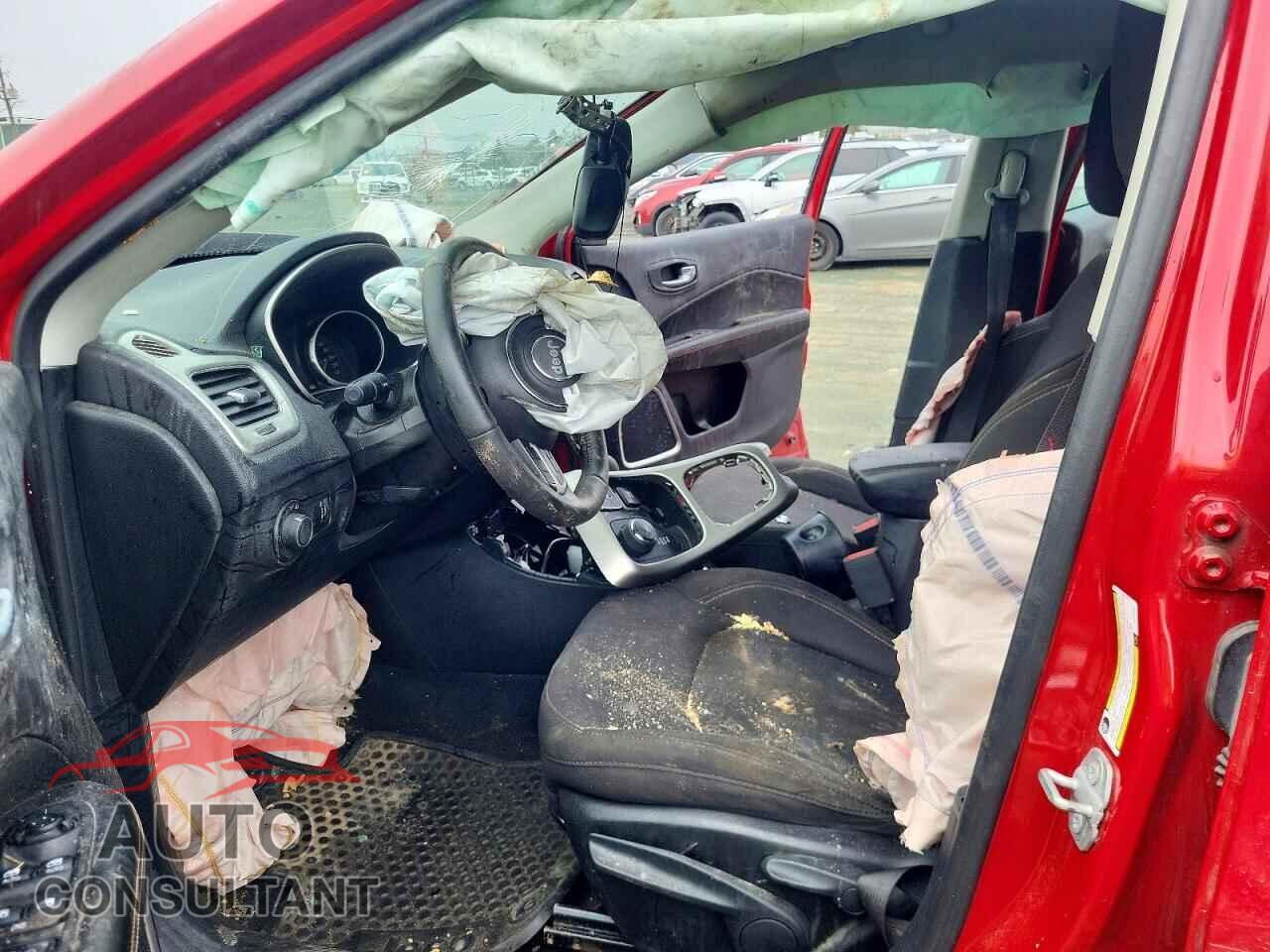 JEEP COMPASS 2018 - 3C4NJDAB0JT210001