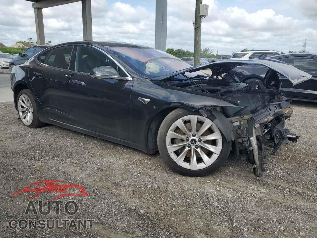 TESLA MODEL 3 2018 - 5YJSA1E23JF248719