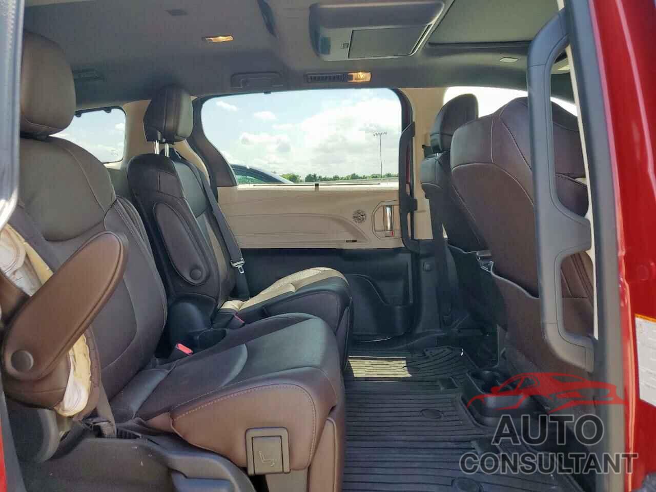 TOYOTA SIENNA 2022 - 5TDERKEC8NS122894