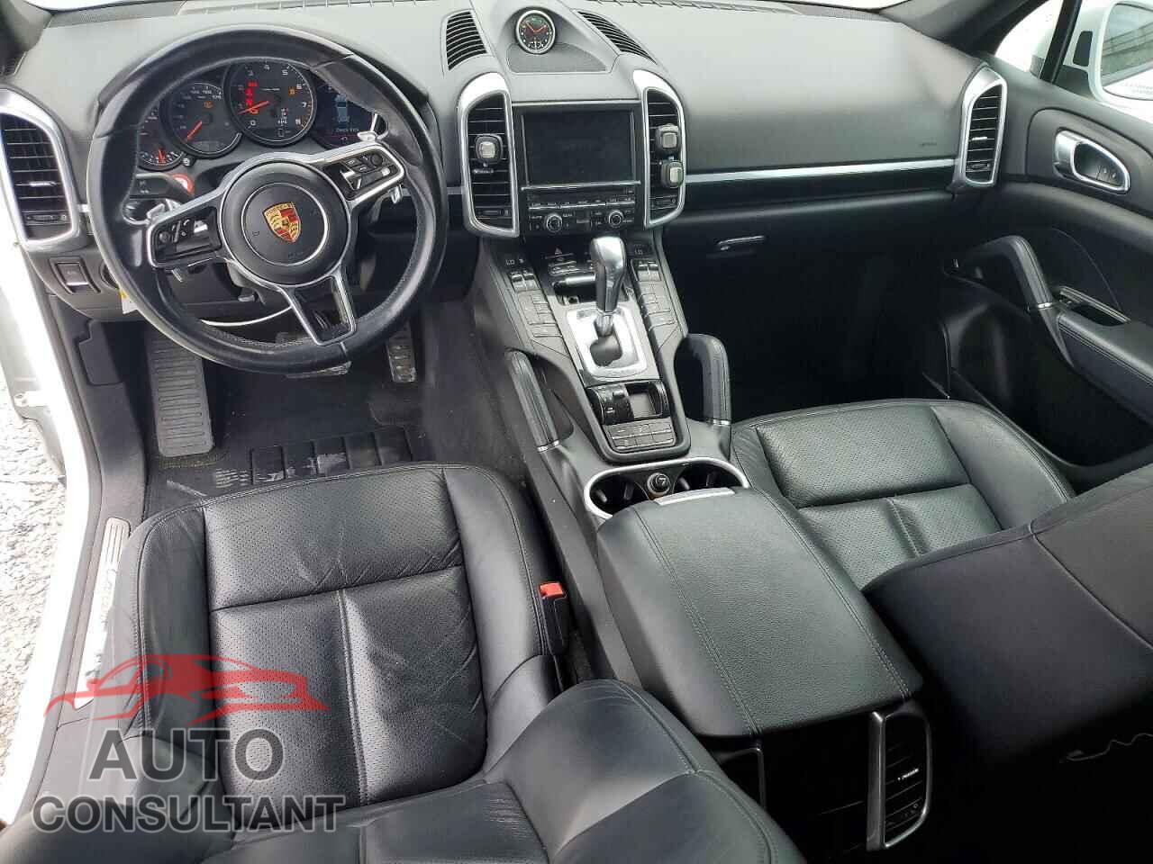 PORSCHE CAYENNE 2016 - WP1AA2A2XGLA09096