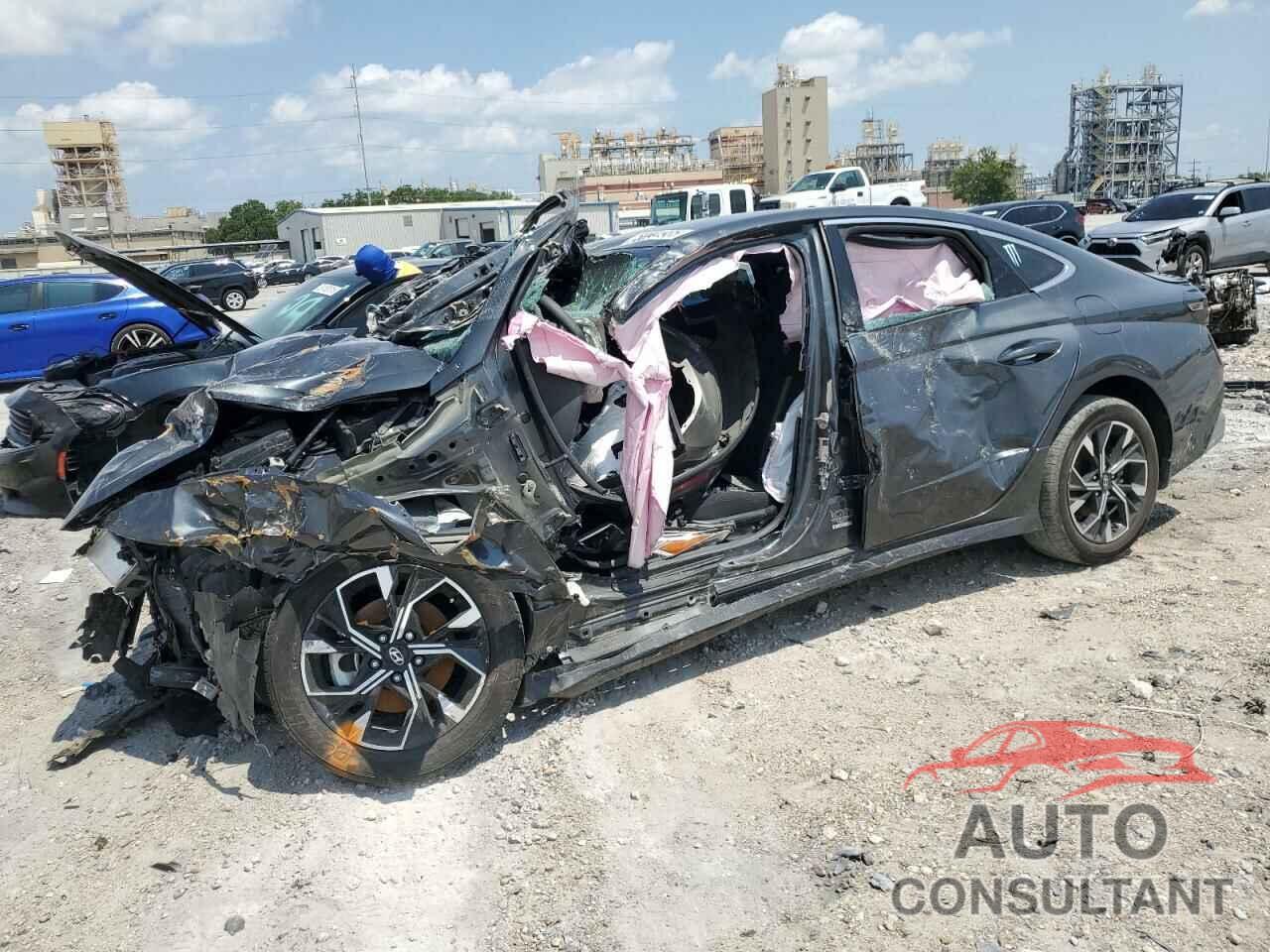 HYUNDAI SONATA 2024 - KMHL64JA7RA374148