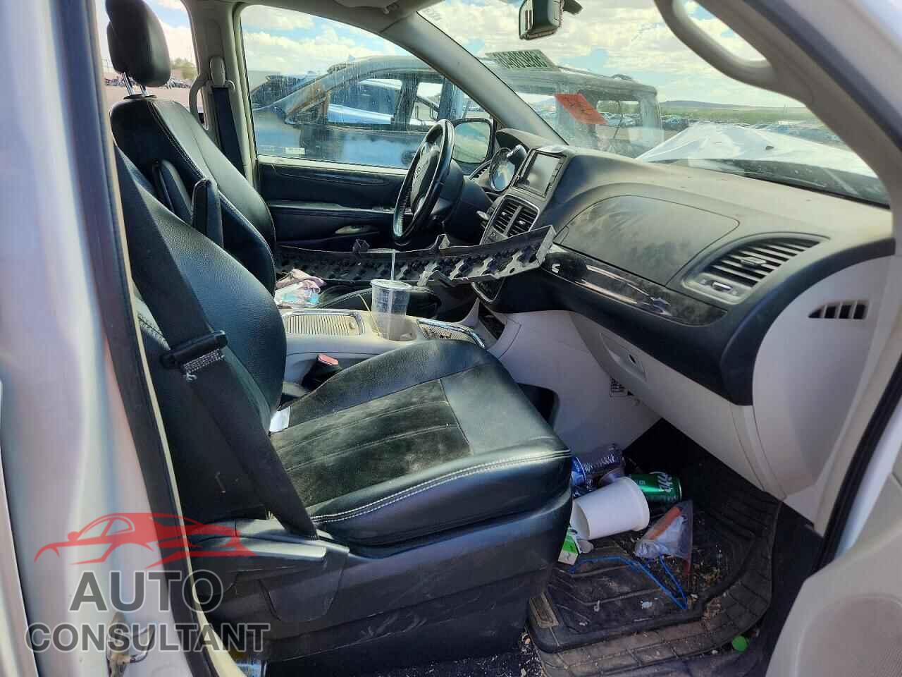DODGE CARAVAN 2011 - 2D4RN5DG0BR738373