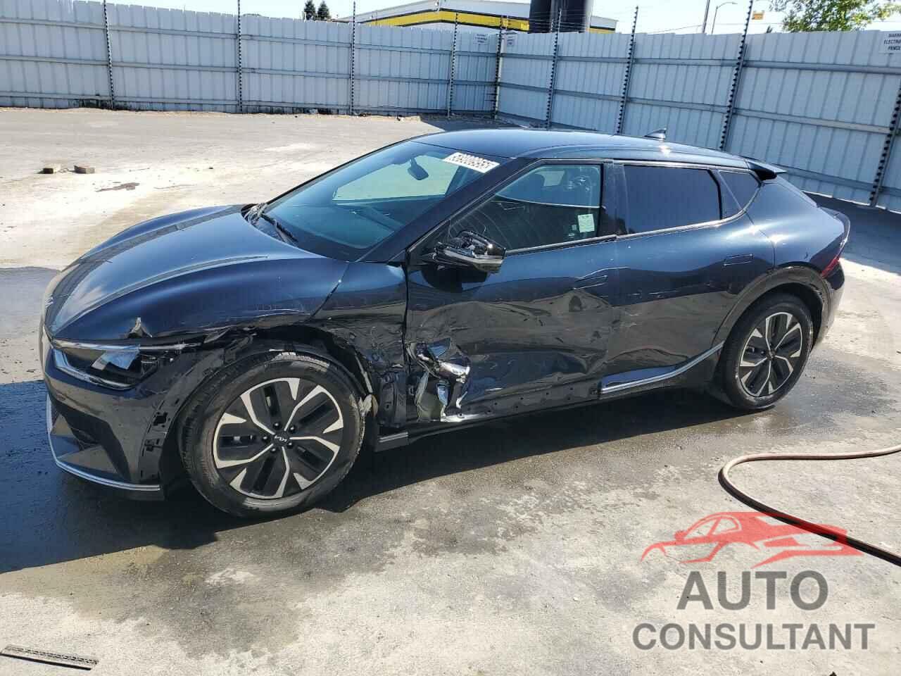 KIA EV6 LIGHT 2023 - KNDC34LA2P5149586