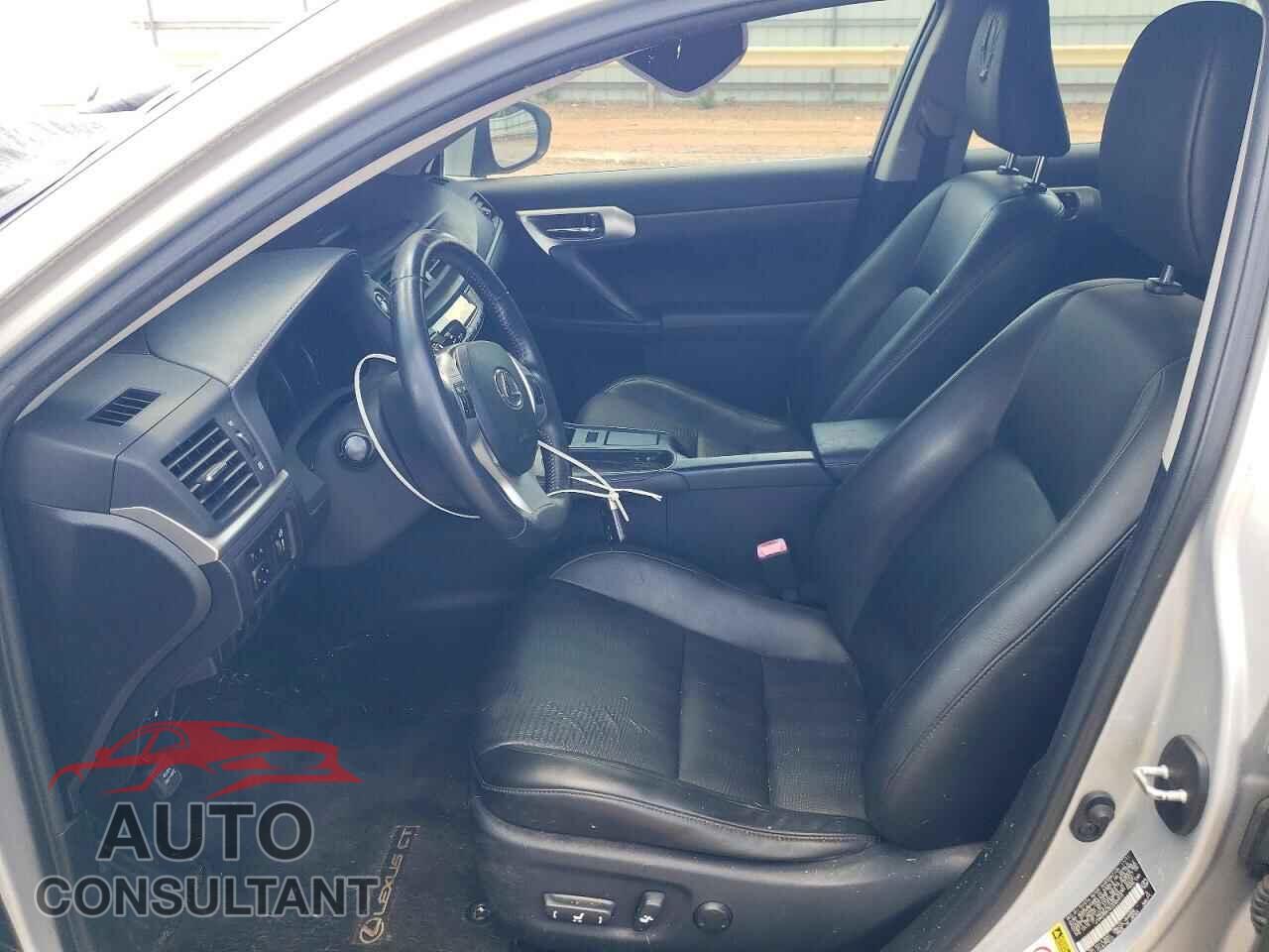 LEXUS CT 200 2012 - JTHKD5BH3C2065915