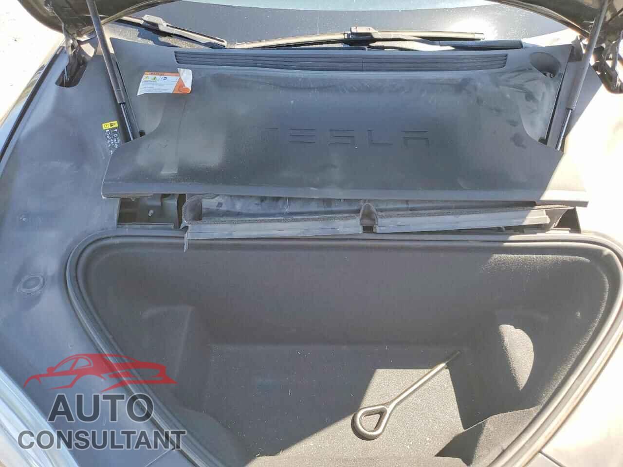TESLA MODEL S 2017 - 5YJSA1E29HF215041