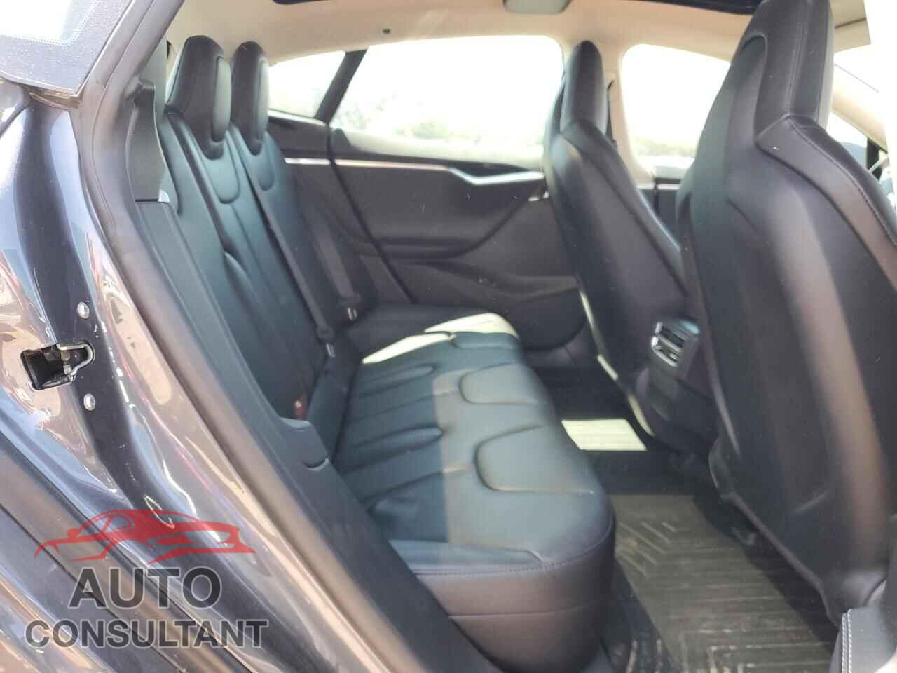 TESLA MODEL S 2014 - 5YJSA1H18EFP56760