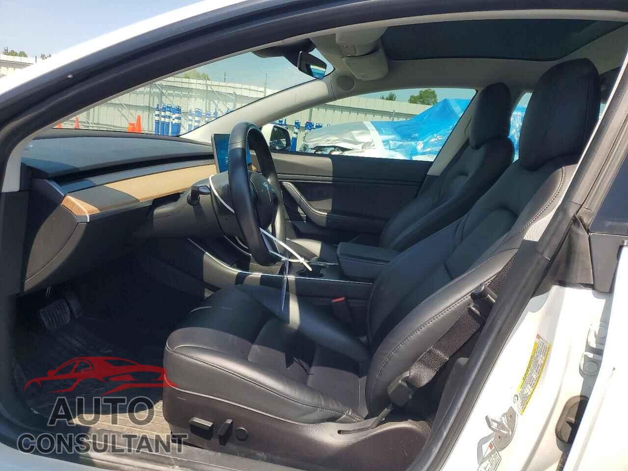 TESLA MODEL 3 2018 - 5YJ3E1EA2JF014748