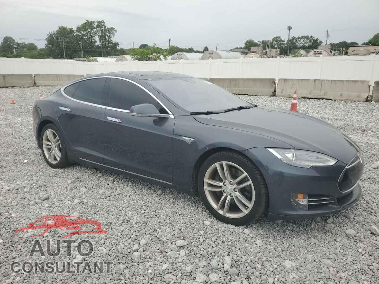 TESLA MODEL S 2016 - 5YJSA1E25GF128901