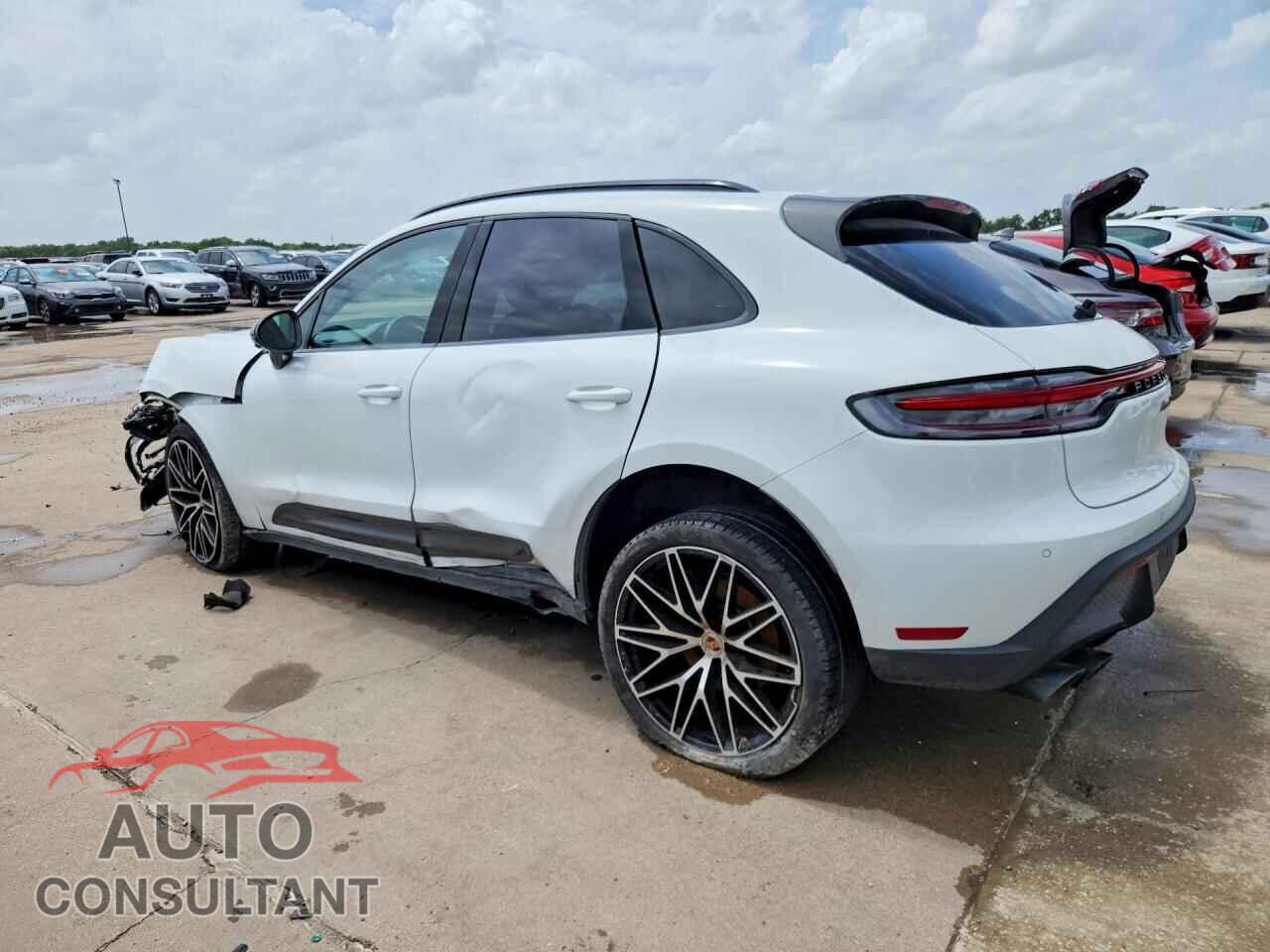 PORSCHE MACAN 2024 - WP1AA2A50RLB04473