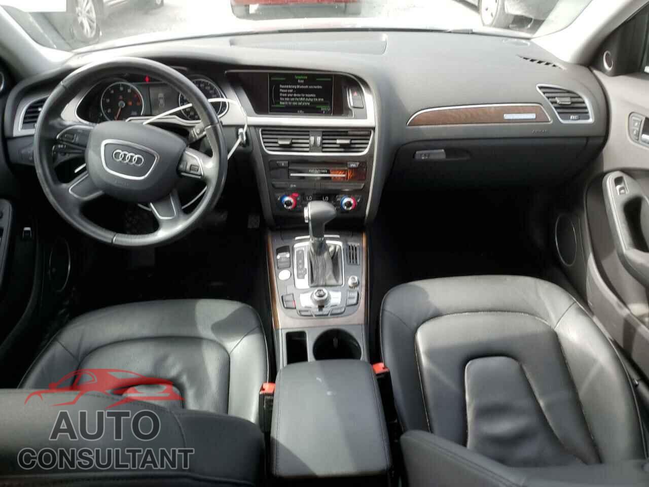 AUDI A4 2013 - WAUFFAFL9DN041393