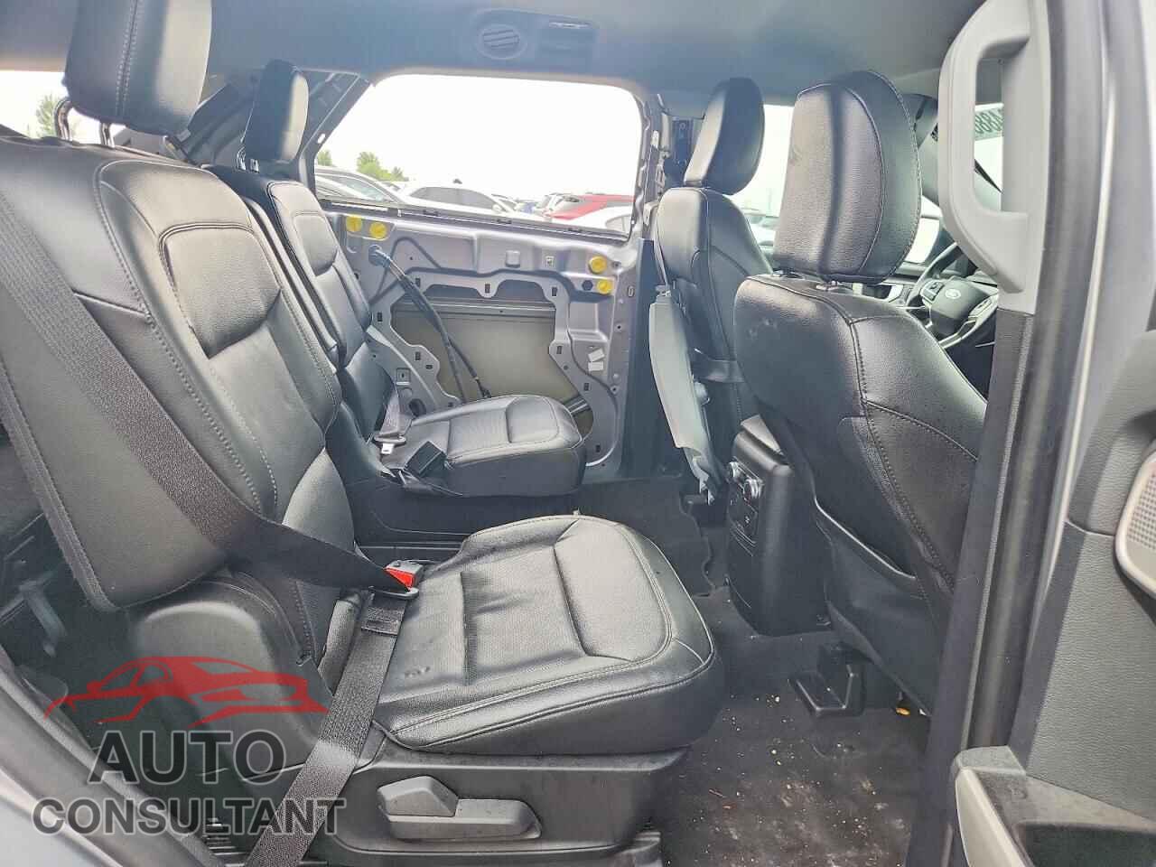 FORD EXPLORER 2022 - 1FMSK8FH6NGB19258