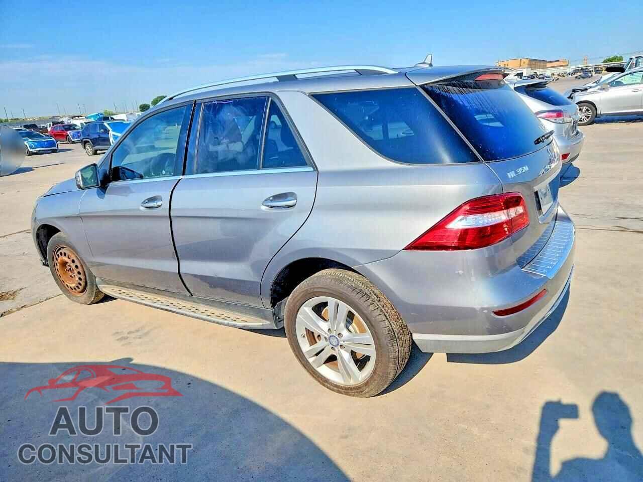 MERCEDES-BENZ M-CLASS 2014 - 4JGDA5JB2EA271201