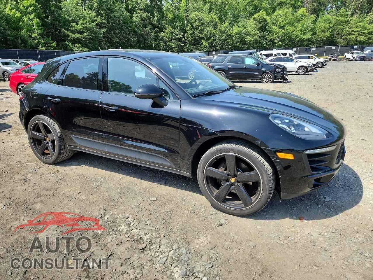 PORSCHE MACAN 2017 - WP1AA2A52HLB08412