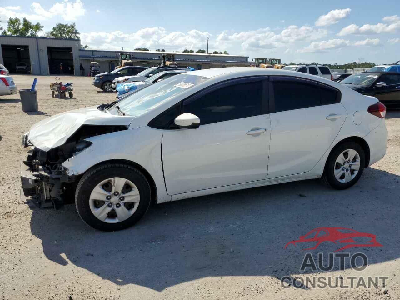 KIA FORTE 2018 - 3KPFK4A77JE236273