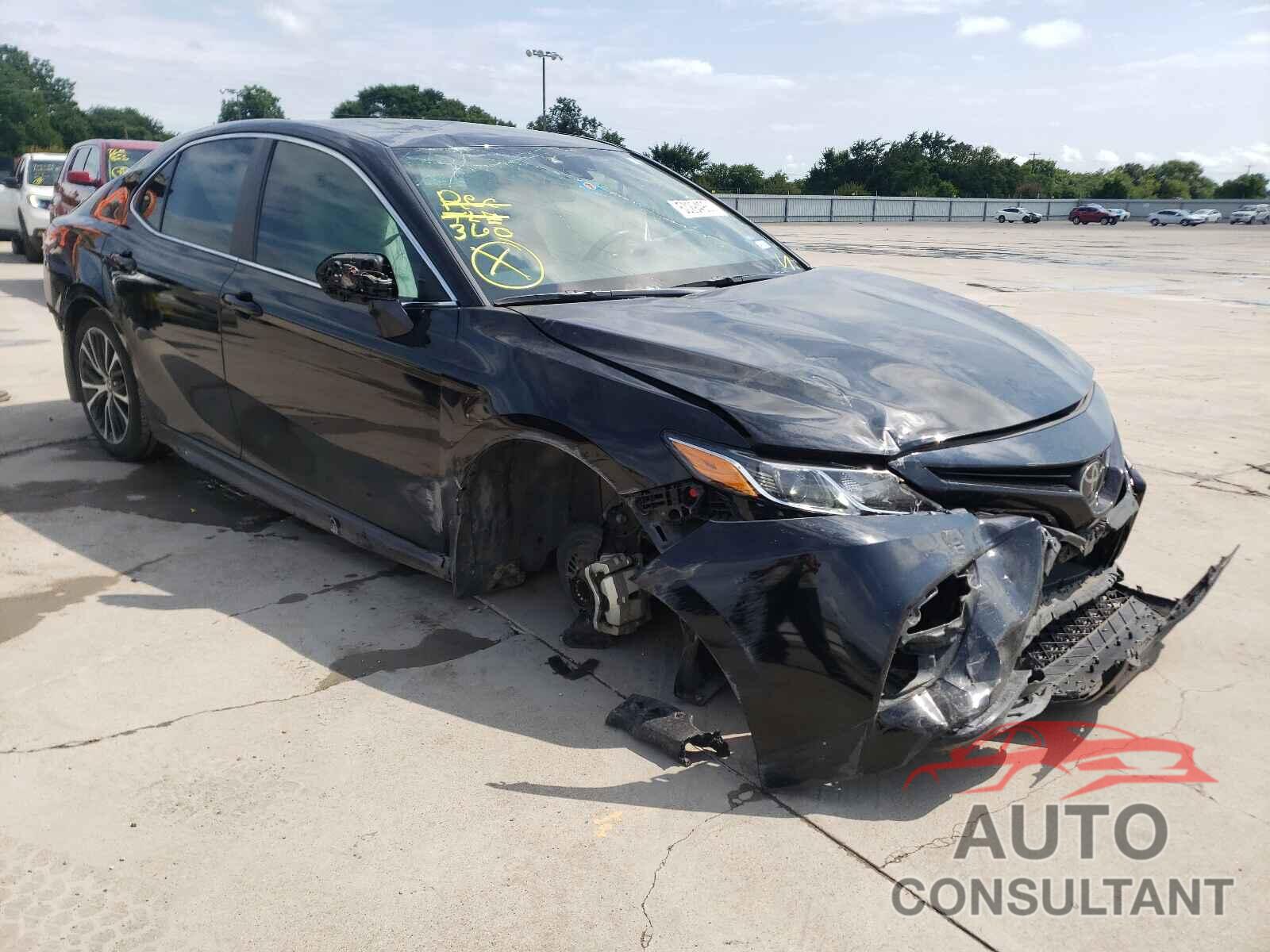 TOYOTA CAMRY 2019 - 4T1B11HK2KU787817