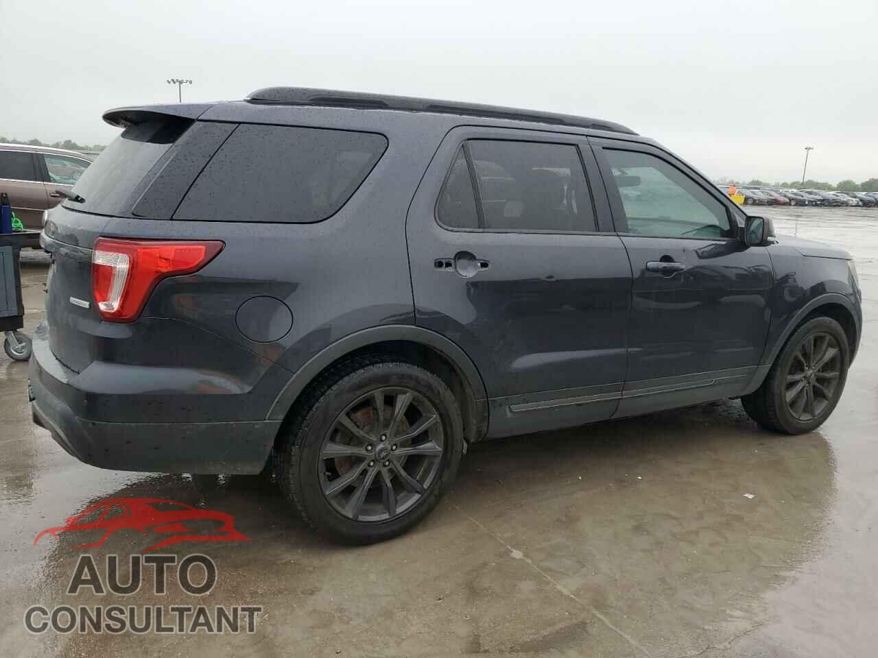 FORD EXPLORER 2017 - 1FM5K7DH5HGE11028